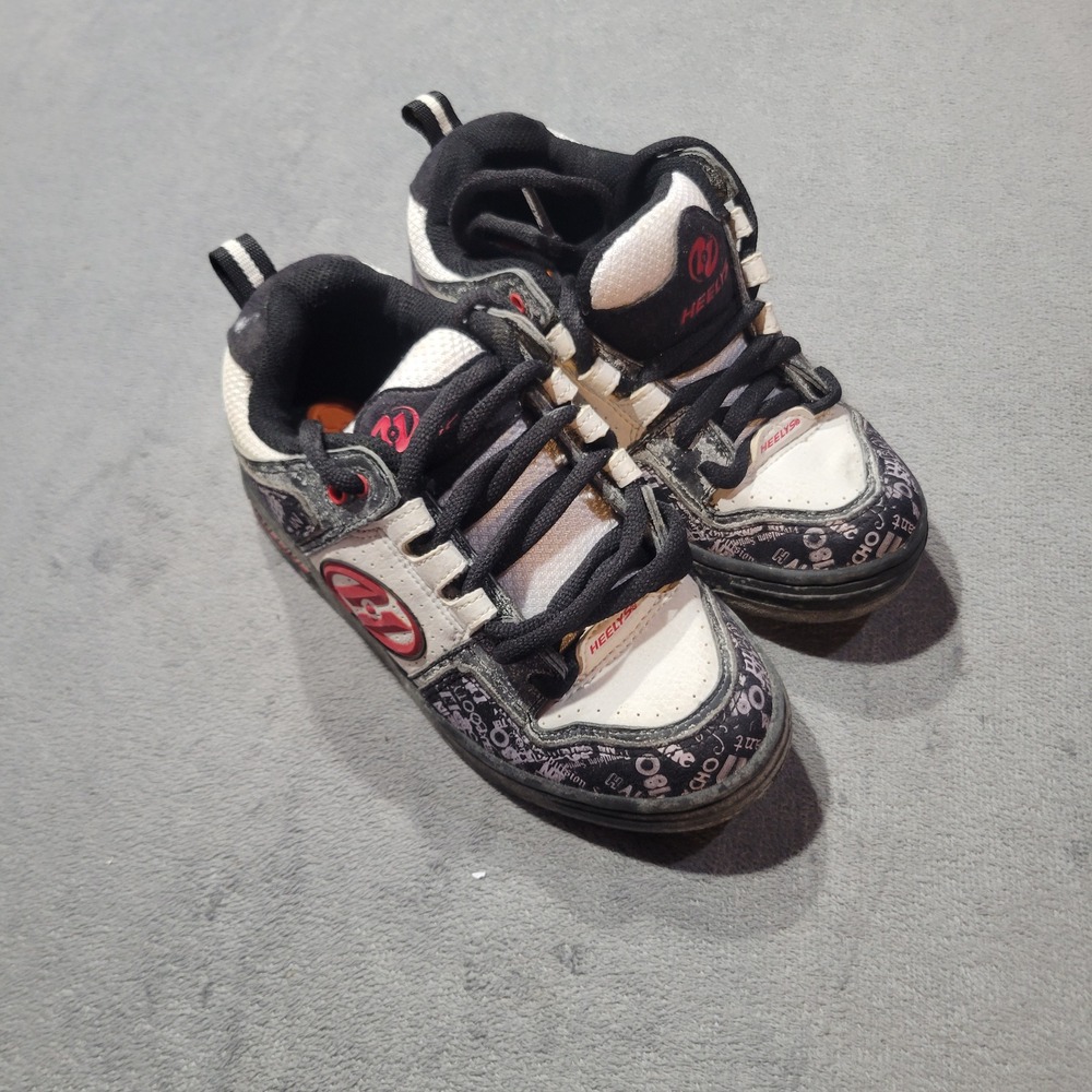 Heelys Skate‎ Shoes Youth 4 Black White Red 719 Graphic Print Roller Sneakers